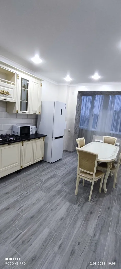 Уютная квартира недалеко от центра, закрытый двор